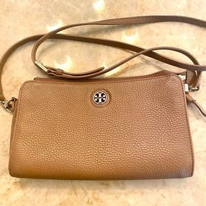Tory Burch adjustable crossbody or clutch